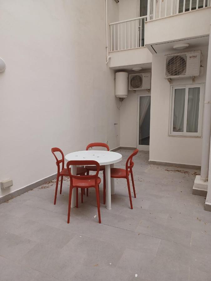 Sliema Apartment Close To Beach Ngoại thất bức ảnh